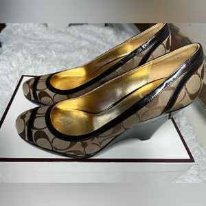 Coach, Style :A8451 Kerryann 12cm S/S PT, color: KCT KHI/CHT, Size :9.5